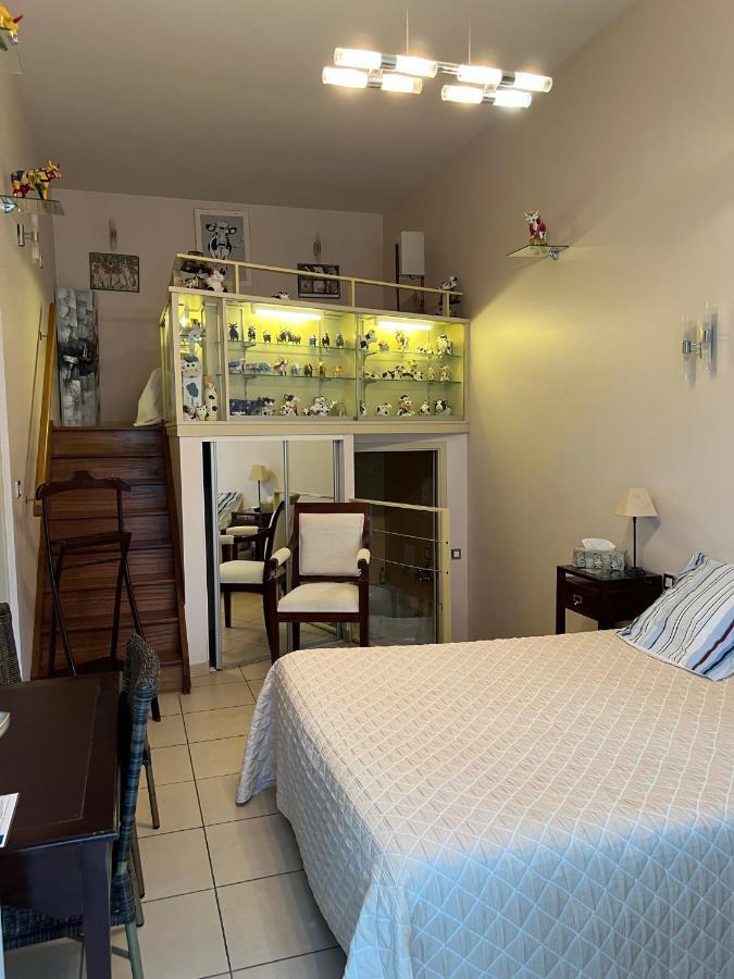 Hotel Le Manoir Aux Vaches Yvetot Εξωτερικό φωτογραφία